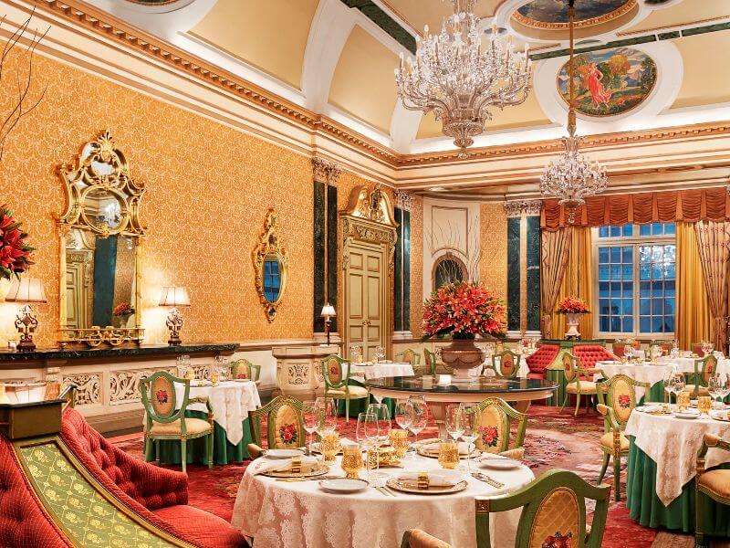 Suvarna Mahal restaurant in Jaipur, Rajasthan