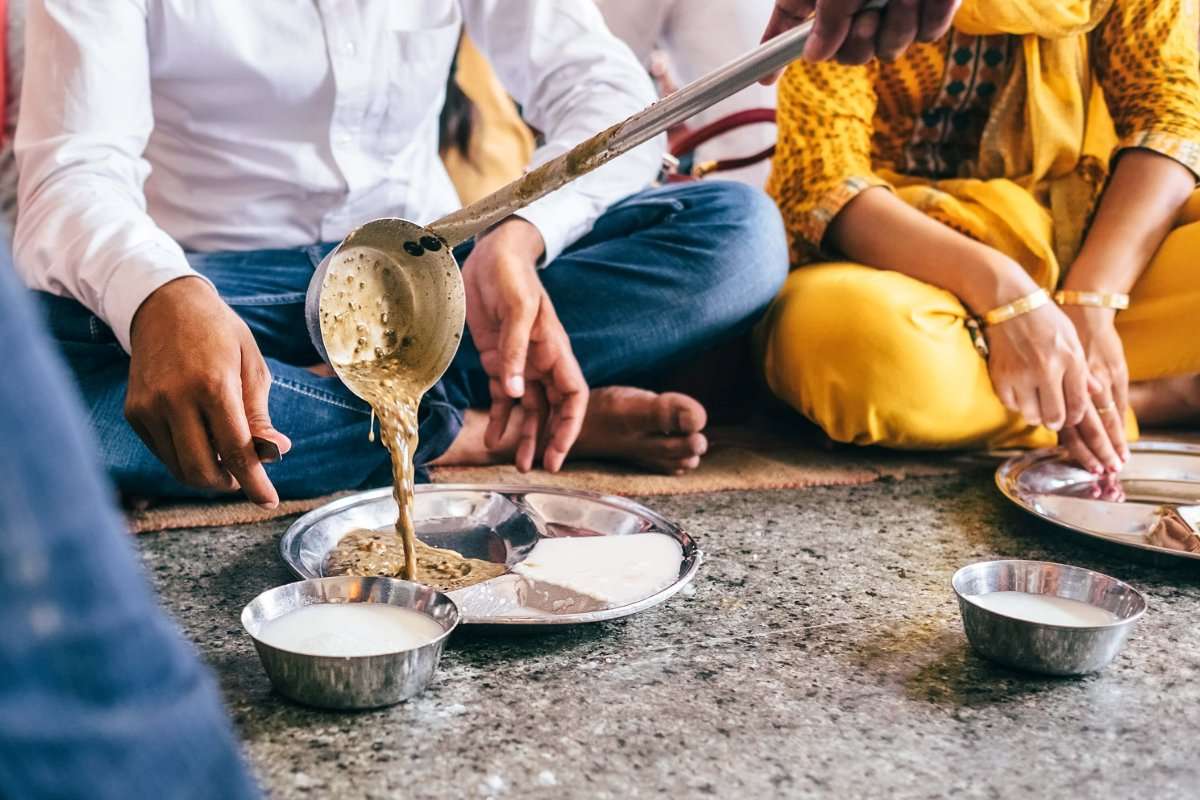 Free food at the Sikh temple in Delhi